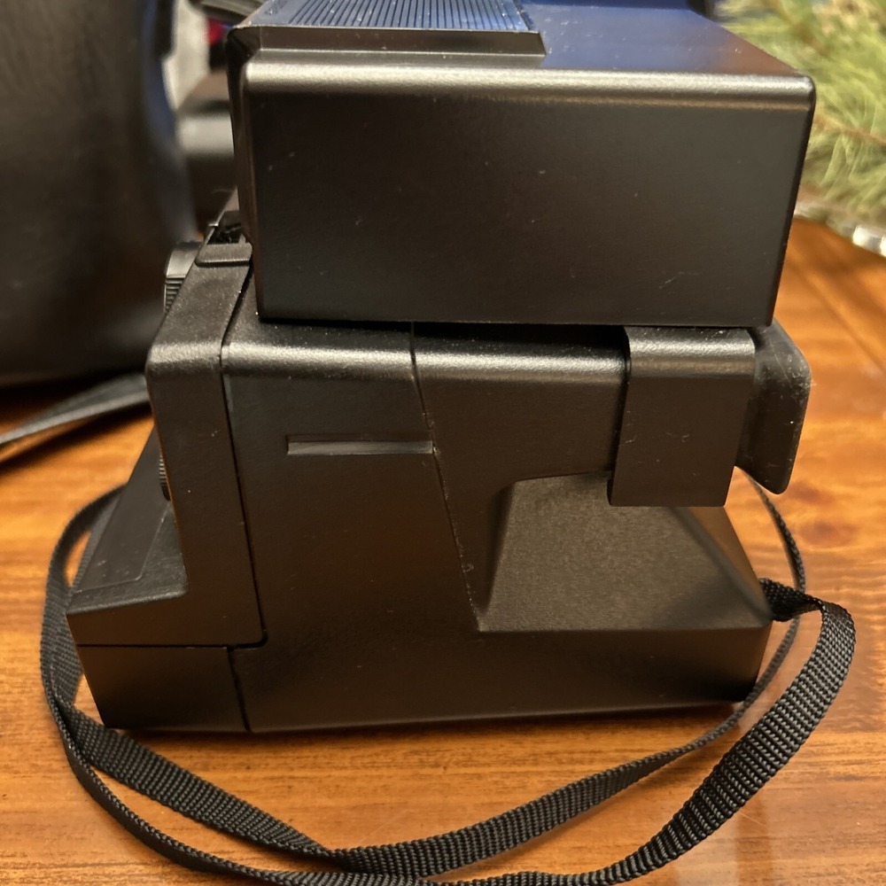 Polaroid Pronto Sonar OneStep Instant Camera Magic Flash Film In - Picture 7 of 7